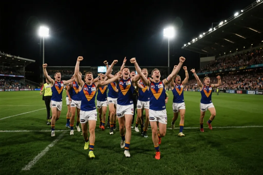 绿茵场上的奇迹：澳大利亚在托尼·波波维奇新纪元下直接晋级世界杯