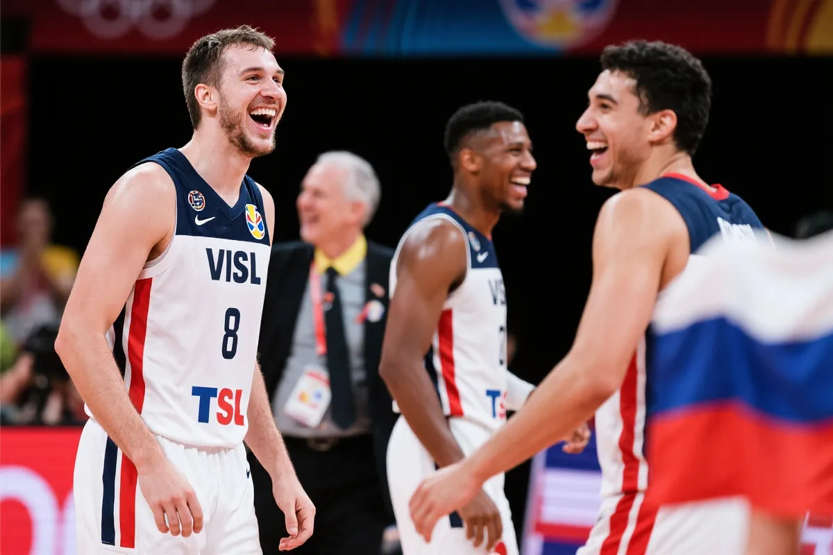 美国梦之队VS欧洲劲旅：国际友谊赛上的篮球“脱口秀”