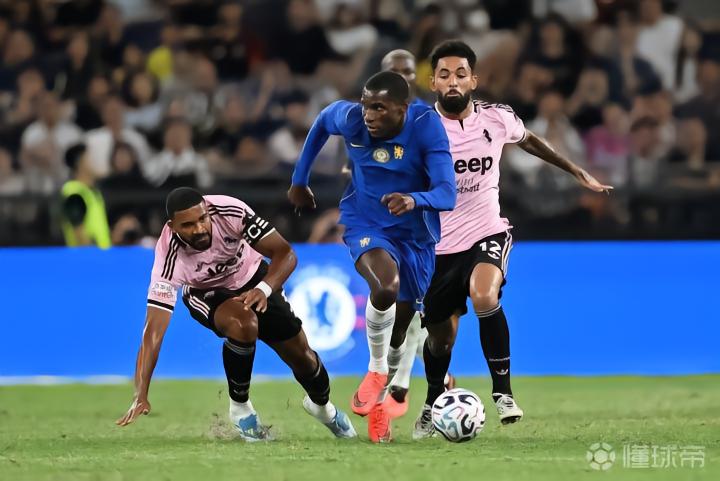 雅克松加盟维拉基本敲定,转会费接近7000万欧